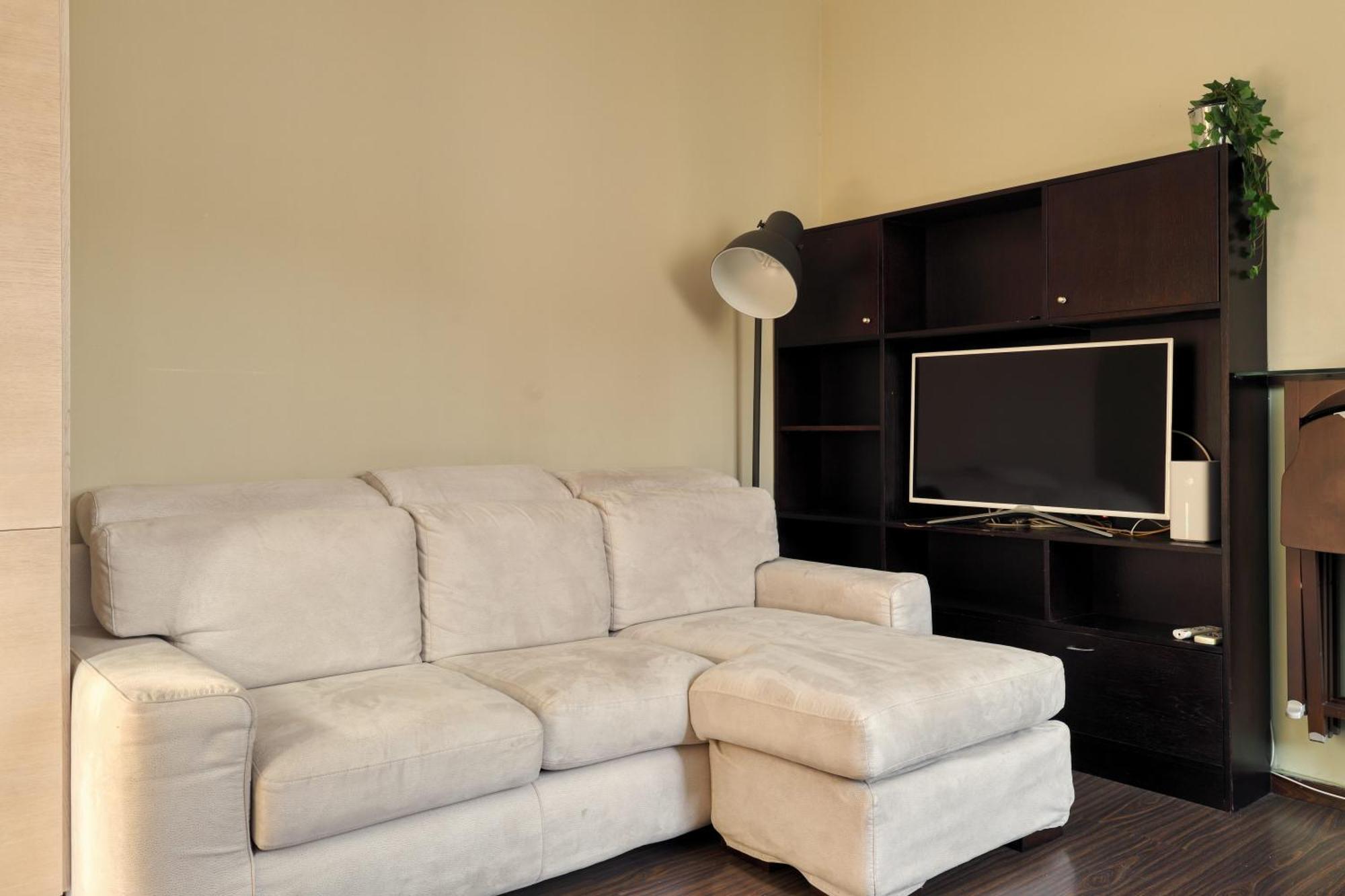 Joivy Bright 1br Flat Near Centro Storico Apartment